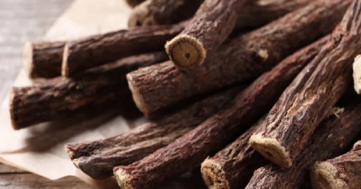 Dùng cam thảo thế nào để giảm đau họng hiệu quả?