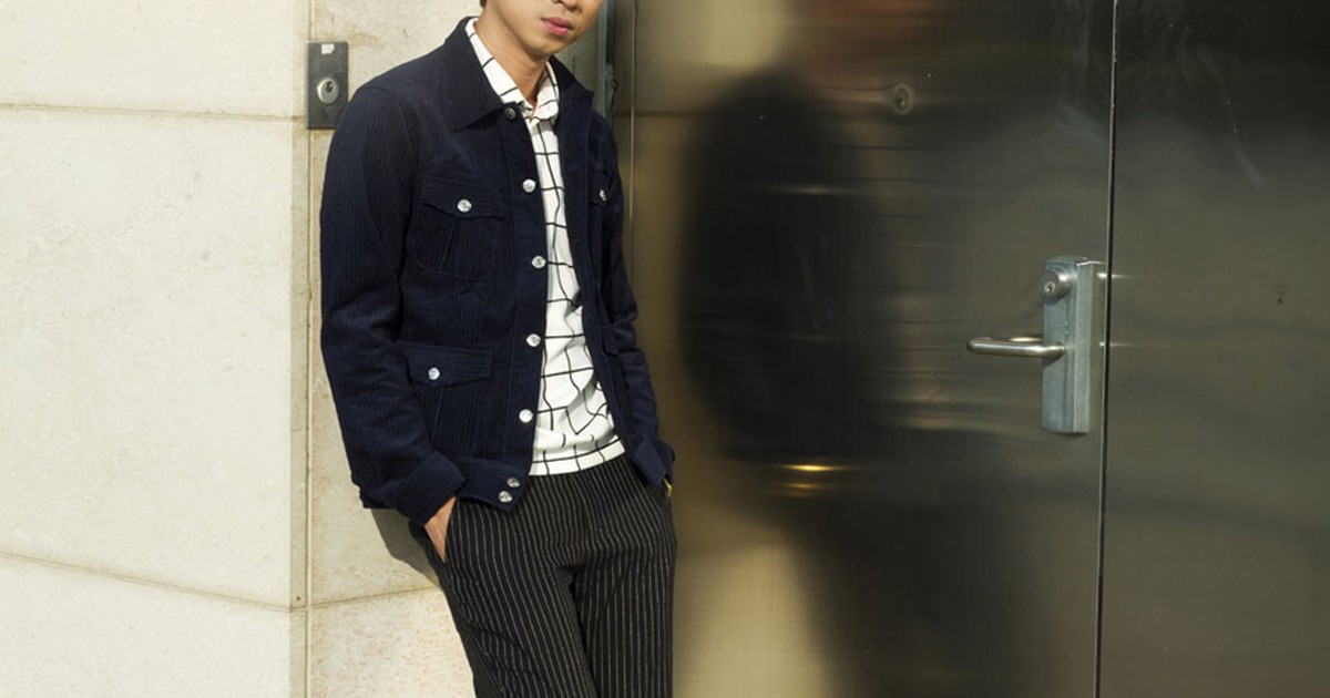 Hồ Việt Trung làm minishow miễn phí ăn mừng '50 triệu view'