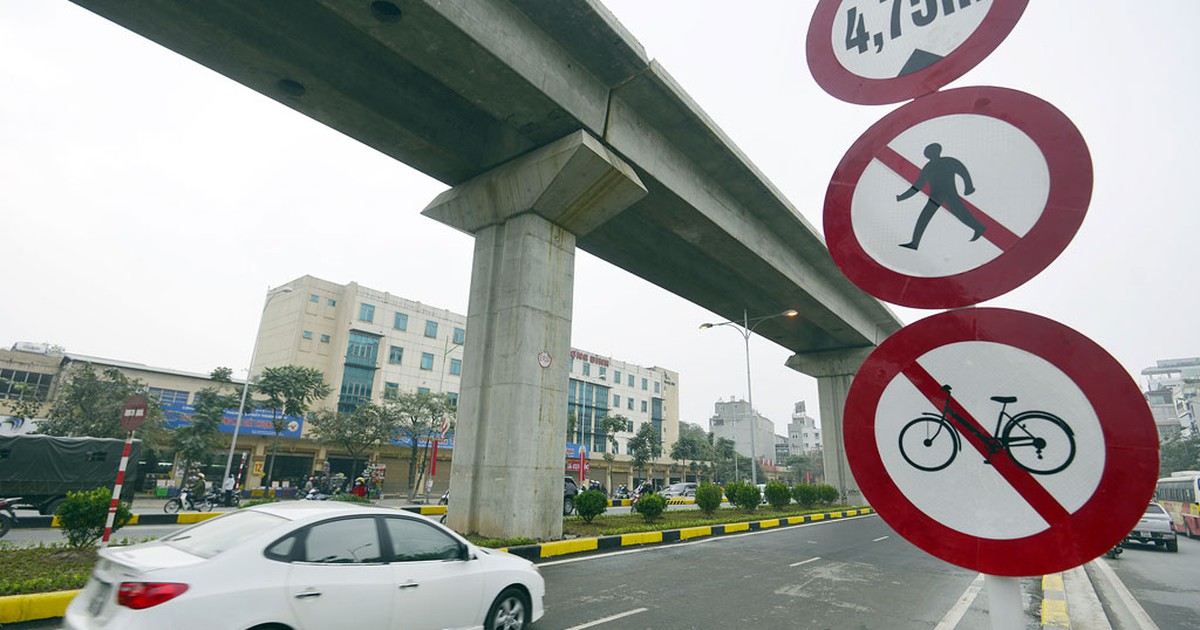 Bộ trưởng Đinh La Thăng: Thanh tra không phải “ngáo ộp” để dọa dân