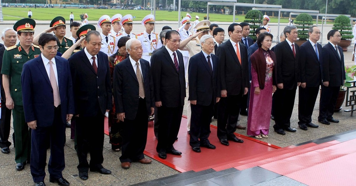 Lãnh đạo Đảng, Nhà nước vào Lăng viếng Chủ tịch Hồ Chí Minh