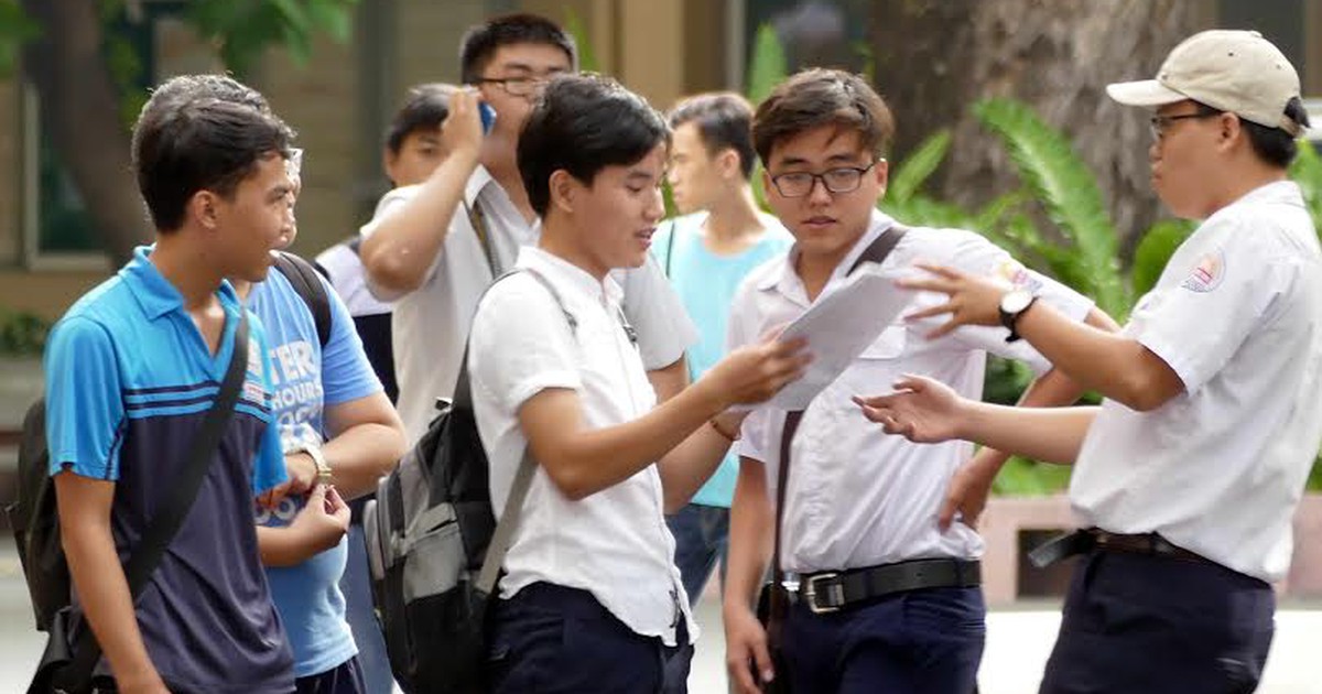 Nhiều sinh viên ĐH lớn rút hồ sơ nộp vào trường công an