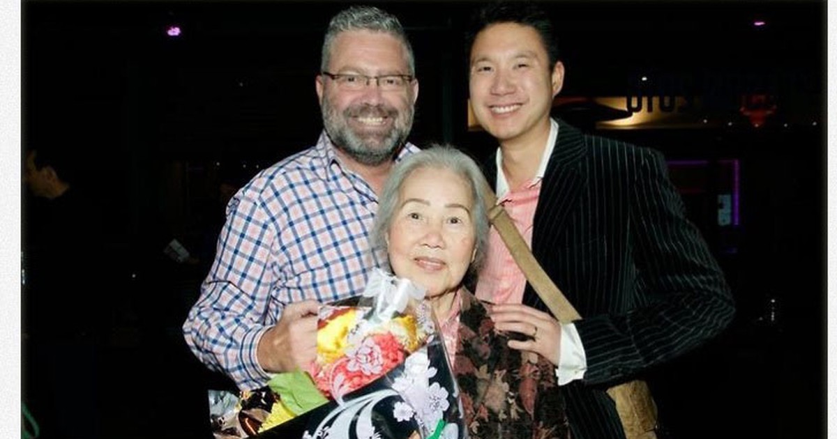 Người bà Việt kiều gây sốt khi lên tiếng cho cháu trai kết hôn đồng tính