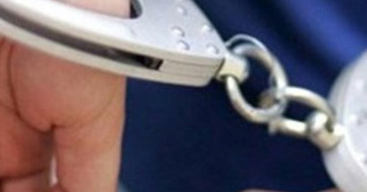 Đề nghị truy tố 2 cán bộ hải quan để 'lọt' 2 container phế liệu