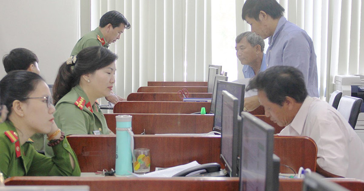 'Giám sát' thủ tục hành chính công