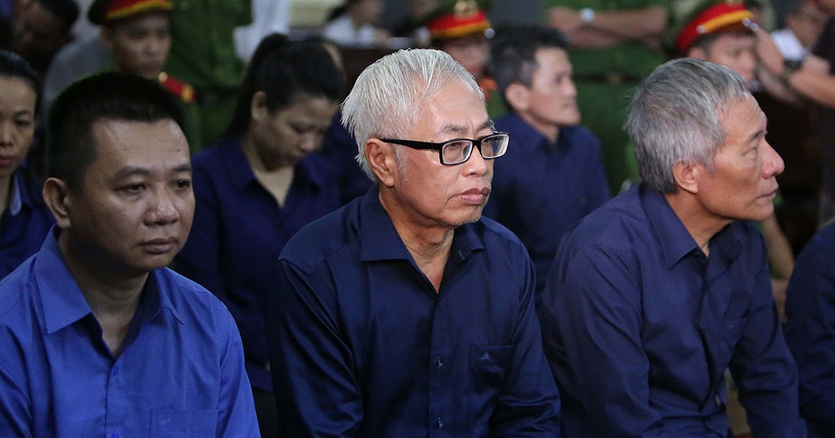 Nguyên Tổng giám đốc Trần Phương Bình nhận tội