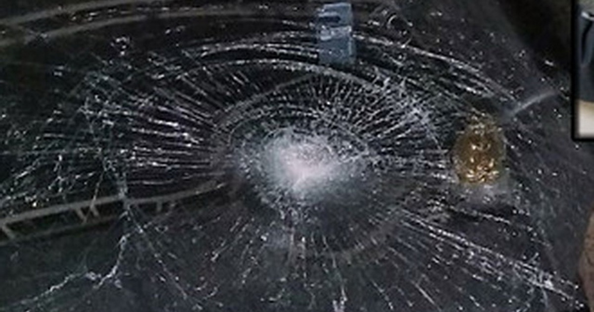 Chủ ô tô trình báo bị đập kính, trộm 600 triệu đồng