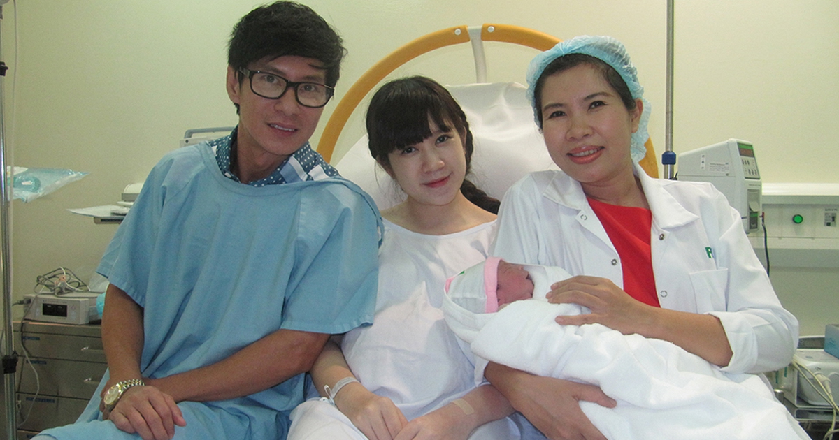 Bác sĩ 'bật mí' chuyên đỡ đẻ cho những sao Việt, người nổi tiếng