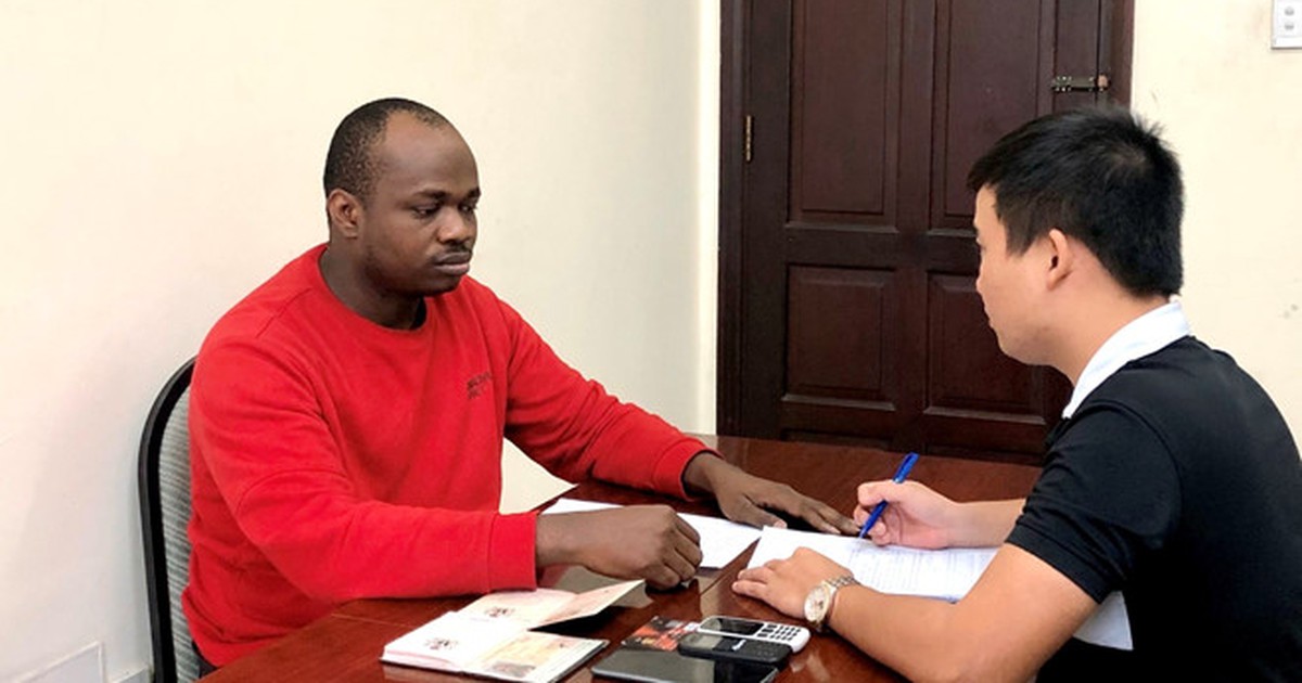 Phá đường dây lừa đảo xuyên quốc gia giả danh 'quân nhân Mỹ'