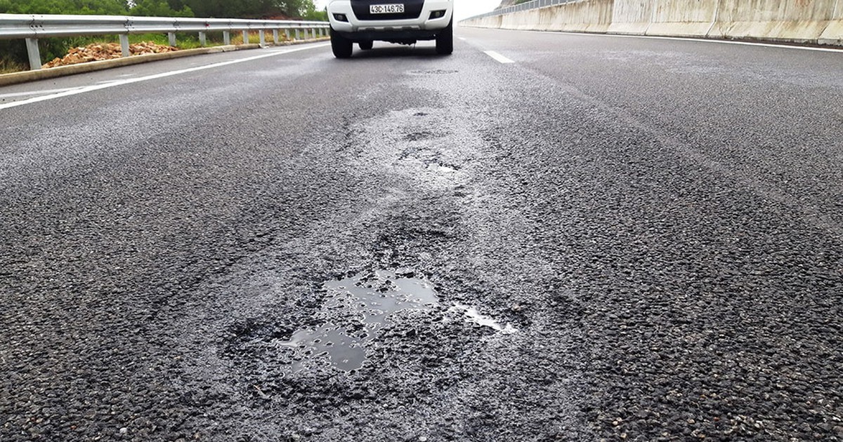 Cao tốc ngàn tỉ kém chất lượng: Khởi tố 9 cựu lãnh đạo nhà thầu