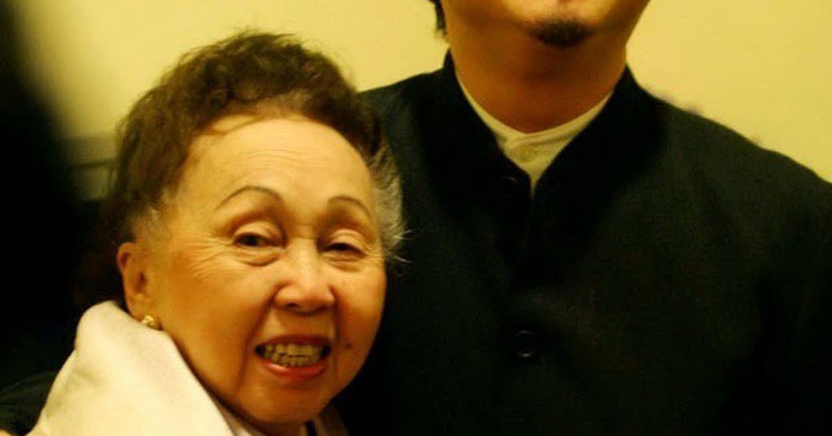 Đặng Thái Sơn biểu diễn tác phẩm lấy cảm hứng từ thơ của cha