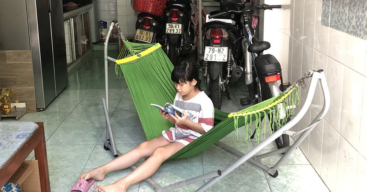 Vượt qua Covid 19 'đồng lòng chống dịch': Khép cửa đọc sách, an yên tinh thần