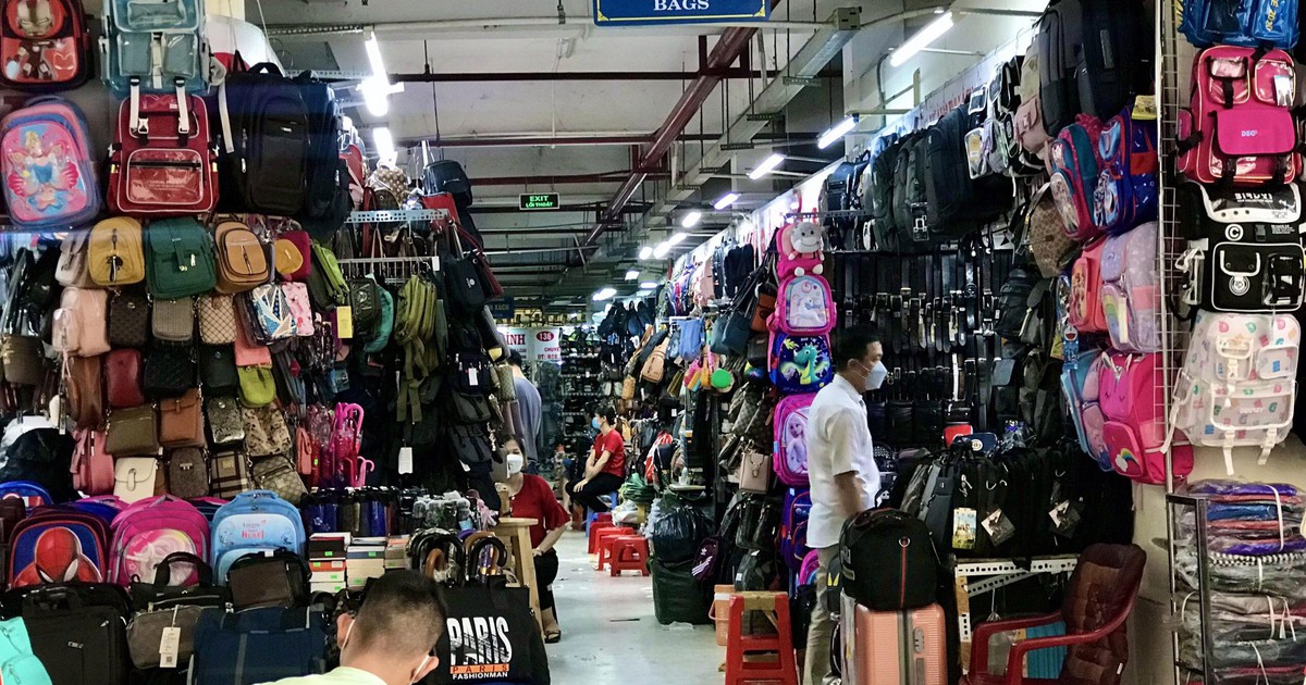 Khuyến mại 'khủng' vẫn khó bán được hàng