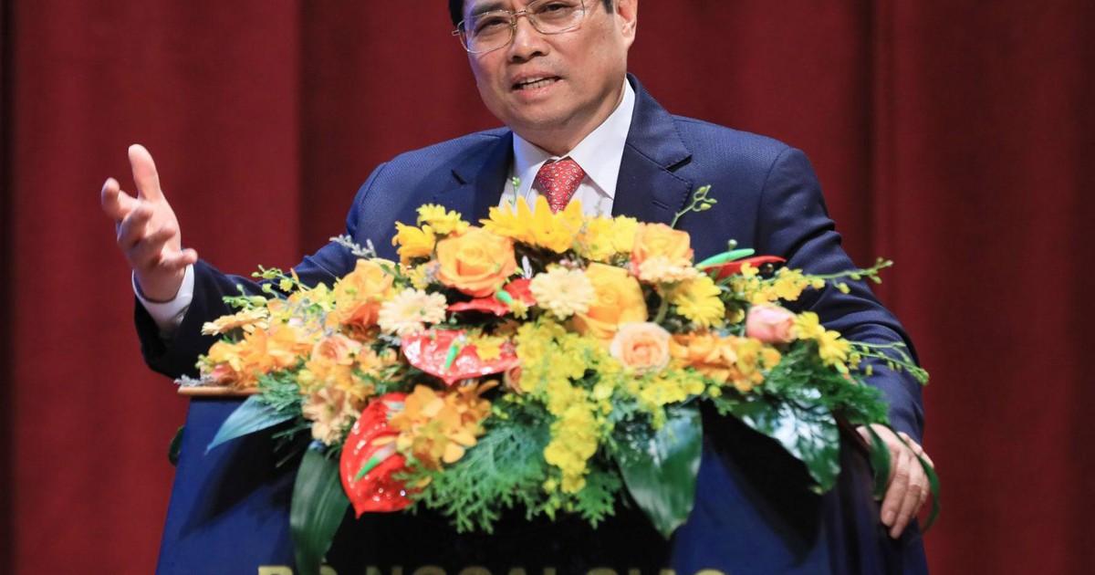 Chúng ta không chọn bên mà chọn lẽ phải