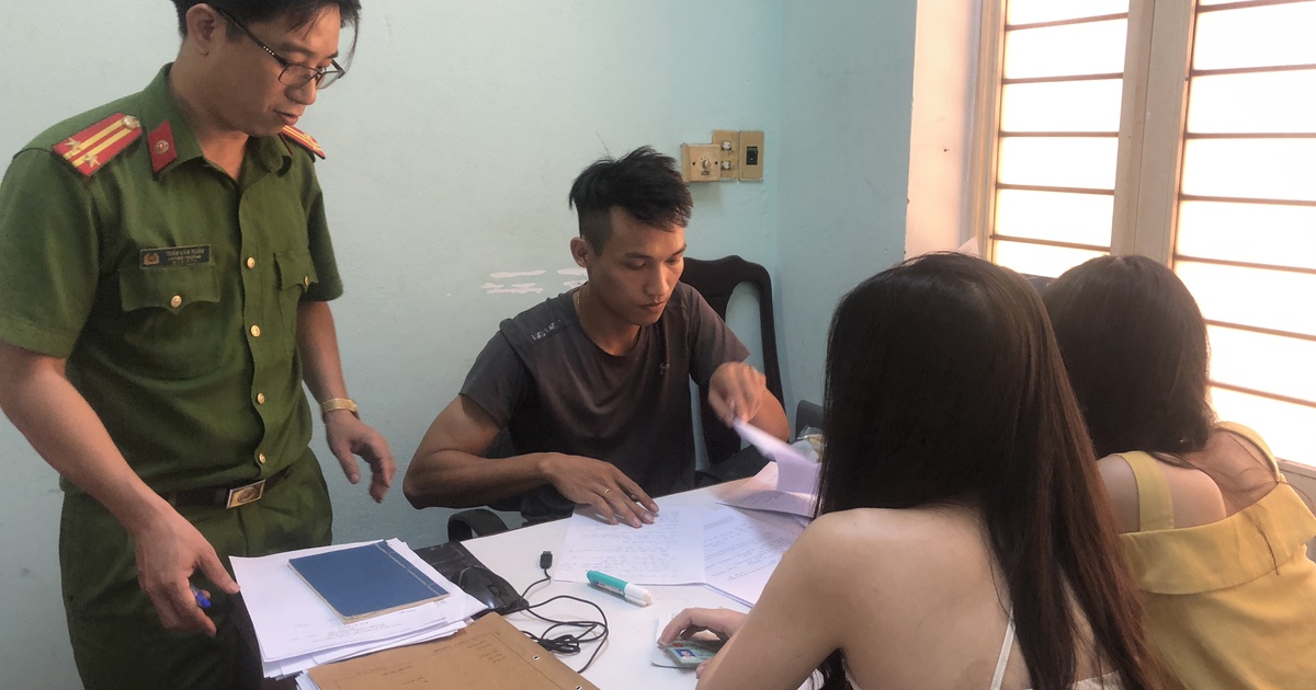 'Kiều nữ' karaoke Mercury ở Đà Nẵng dương tính ma túy