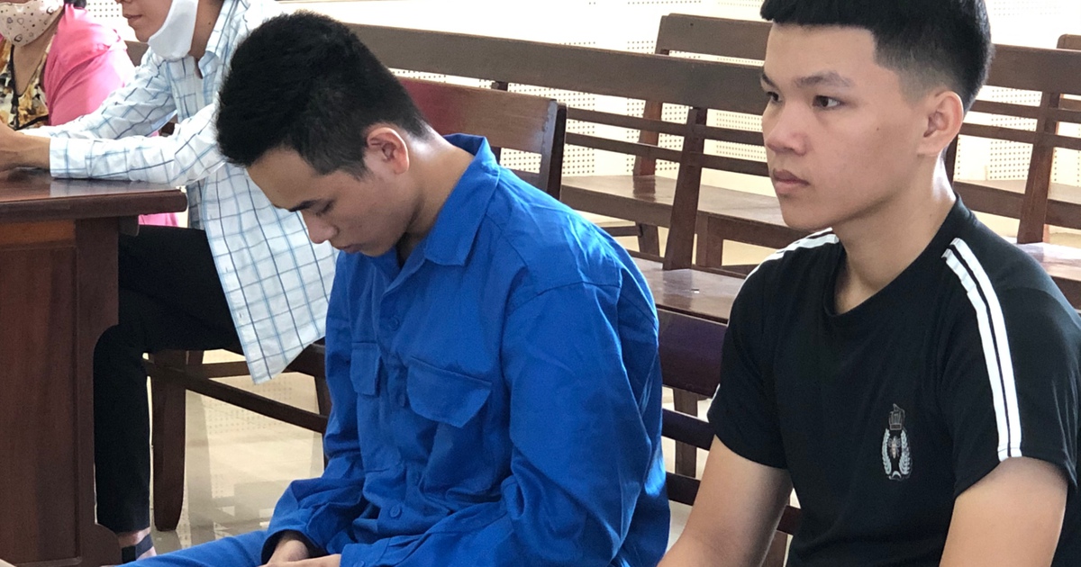 Đánh bạn lún sọ chỉ vì bạn 'không cho điếu thuốc'