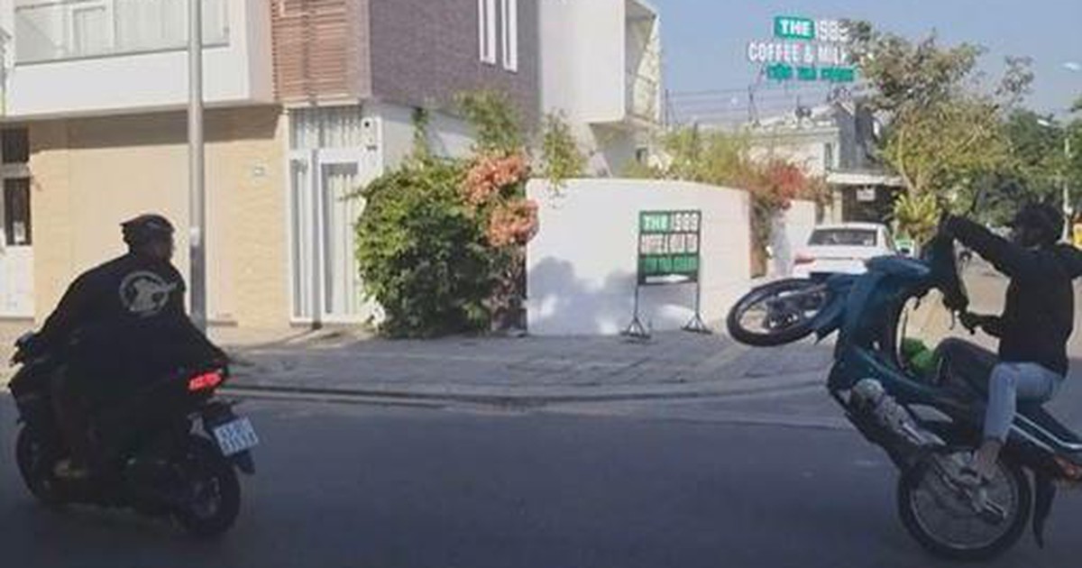 Đà Nẵng: 3 nam sinh lớp 10 'trổ tài' bốc đầu xe để câu like trên Facebook