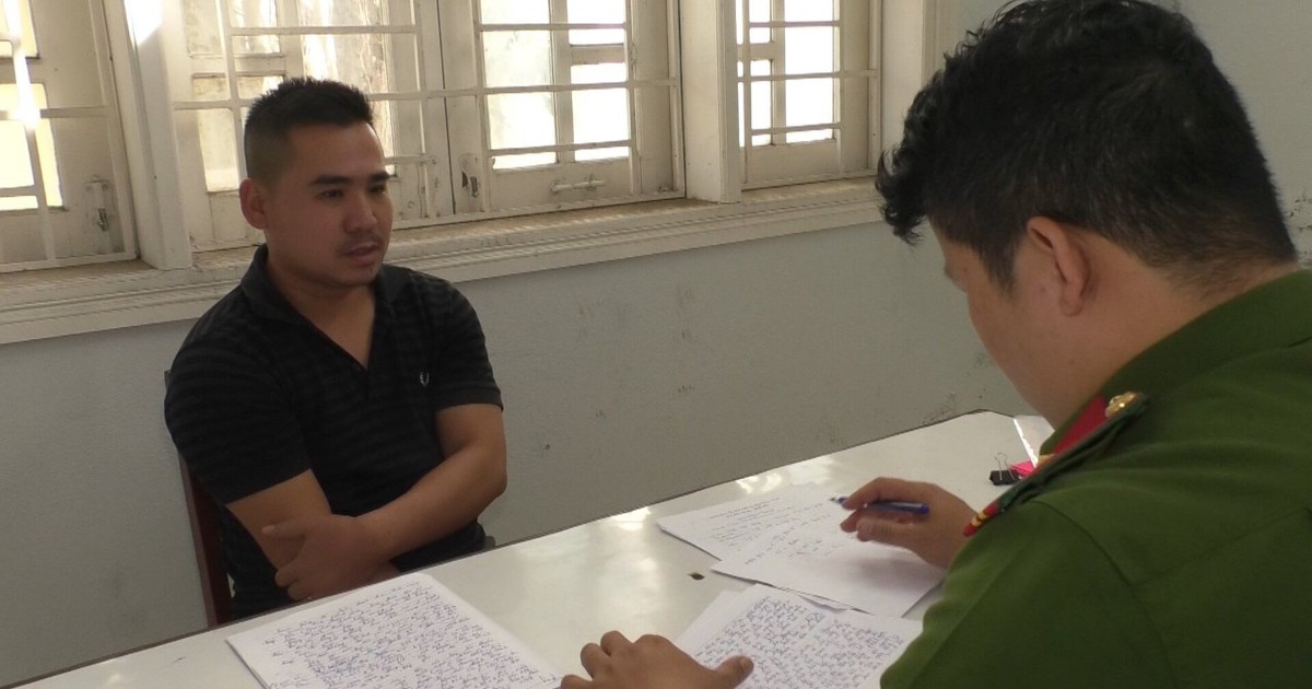 Triệt xóa đường dây cá độ bóng đá hàng chục tỉ đồng