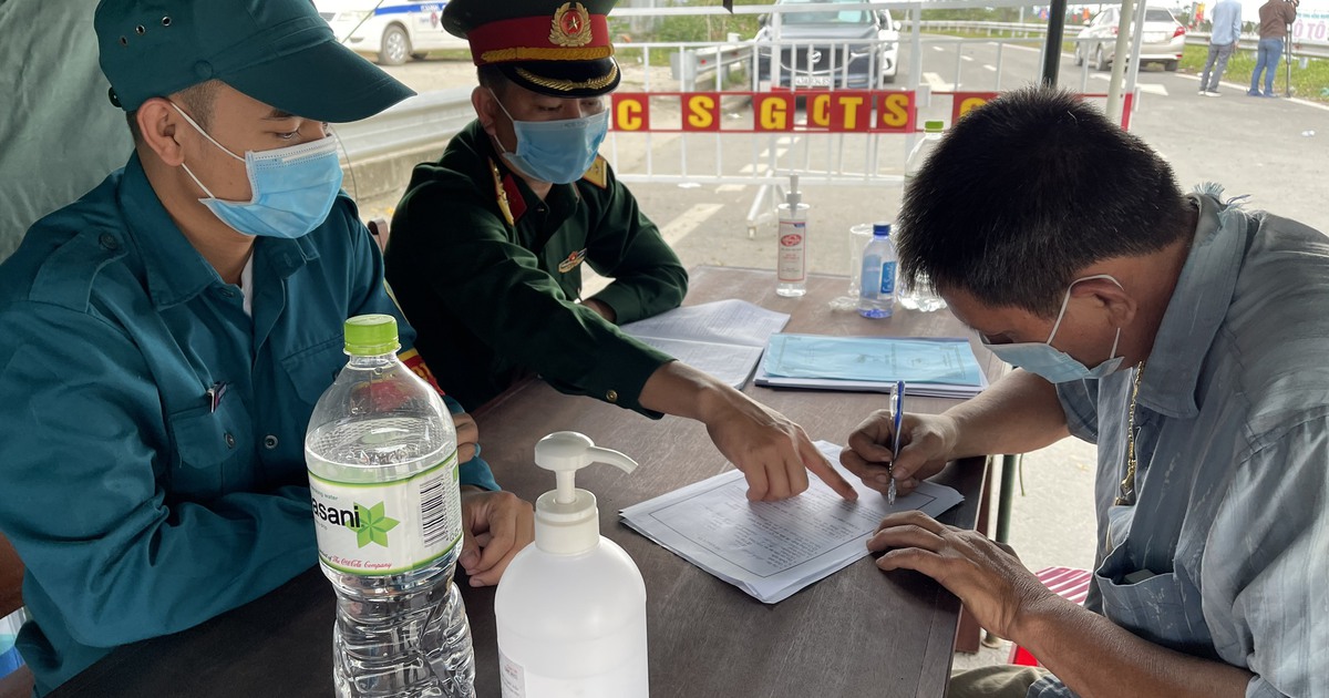 Tạm dừng các chốt kiểm soát Covid-19 ở cửa ngõ Đà Nẵng