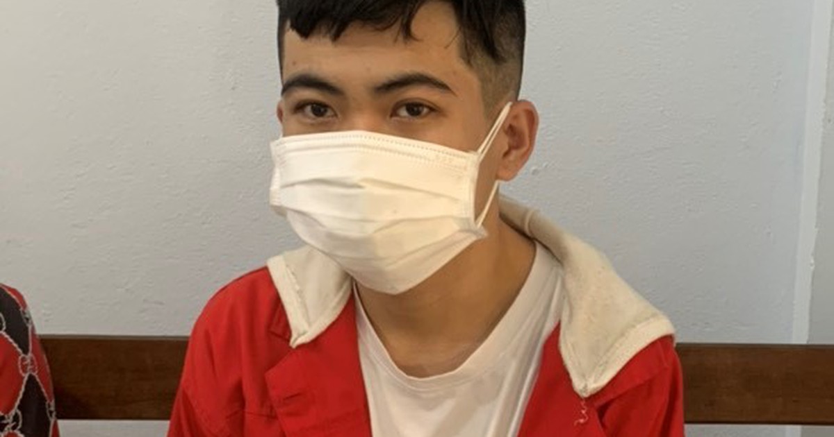 Đà Nẵng: 'Cắm' điện thoại, sau đó quay lại tiệm cầm đồ để cướp