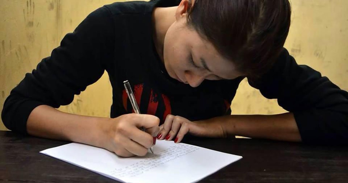 Tháng 8 sẽ xét xử vụ Trang Trần chống người thi hành công vụ