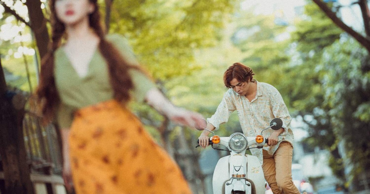 Bùi Caroon sáng tác ca khúc 'Hết xăng' trong 45 phút ngồi máy bay