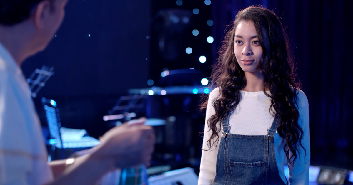 Nữ chính 'Glee' Cindy V: 40 tuổi đi học vẫn còn kịp