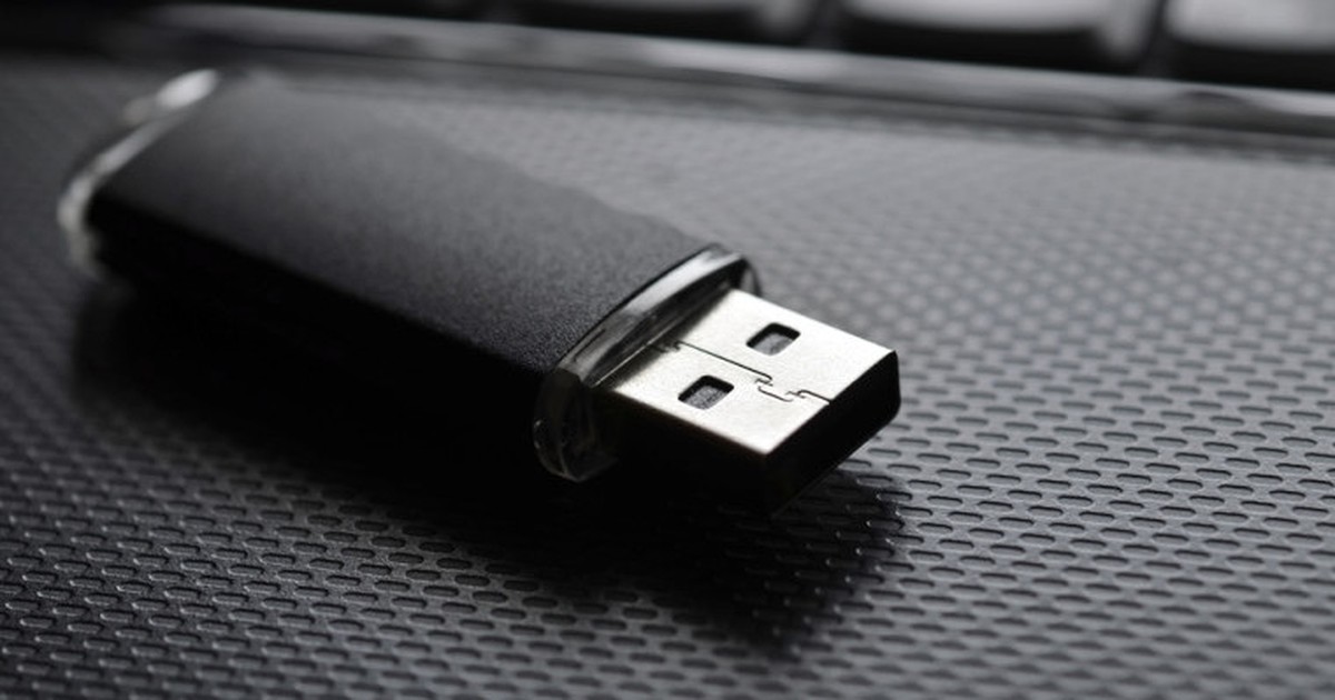 USB chứa dữ liệu của hàng ngàn thành viên IS