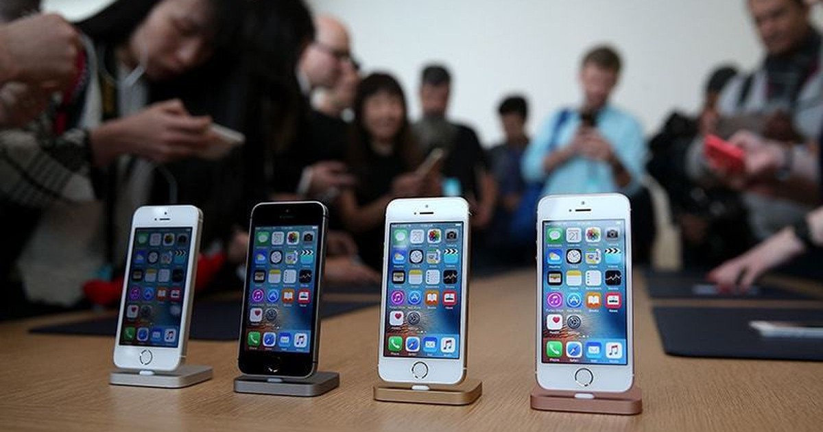 Apple nâng cấp dung lượng iPhone SE, giá bán không đổi