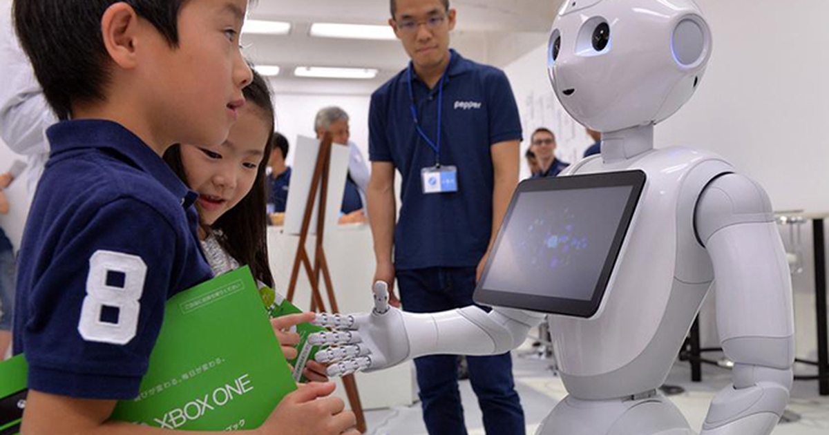 Chi tiêu robot và máy bay không người lái đạt 128,7 tỉ USD trong năm nay