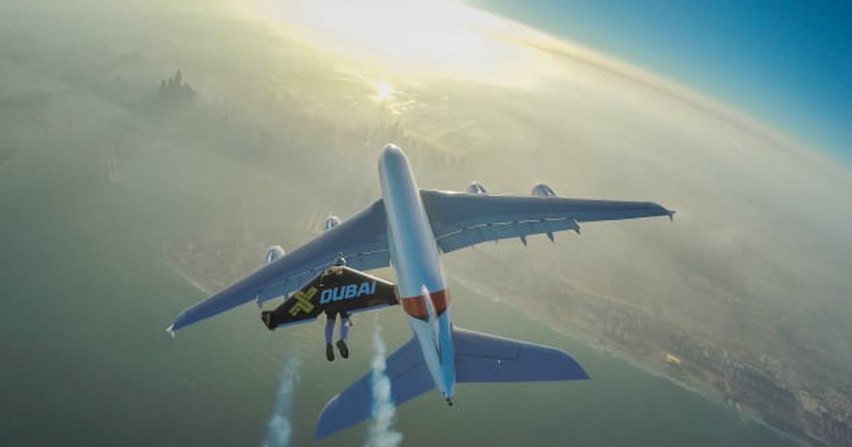 Bộ đồ công nghệ giúp bạn bay lượn như Iron Man