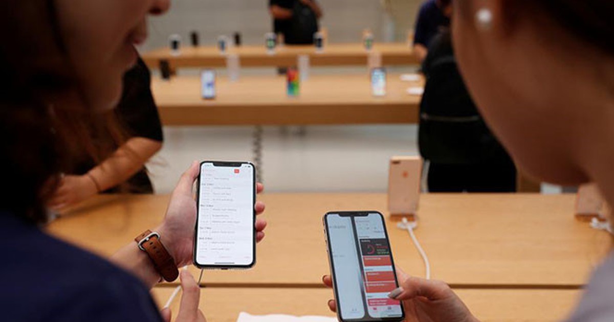 Cách sắp xếp hiển thị danh bạ theo tên hoặc họ trên iOS