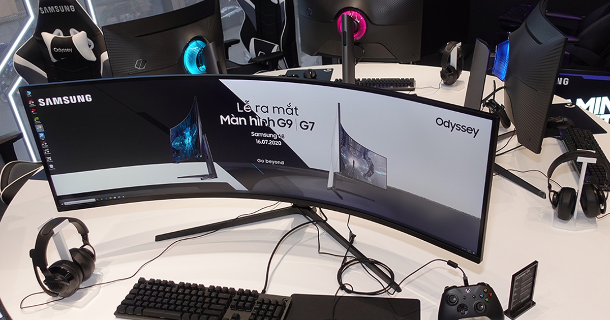 Samsung ra mắt màn hình cong Odyssey G7 và G9 dành cho game thủ
