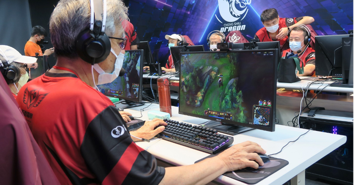 Độc đáo: Đài Loan tổ chức giải eSport cho người cao tuổi