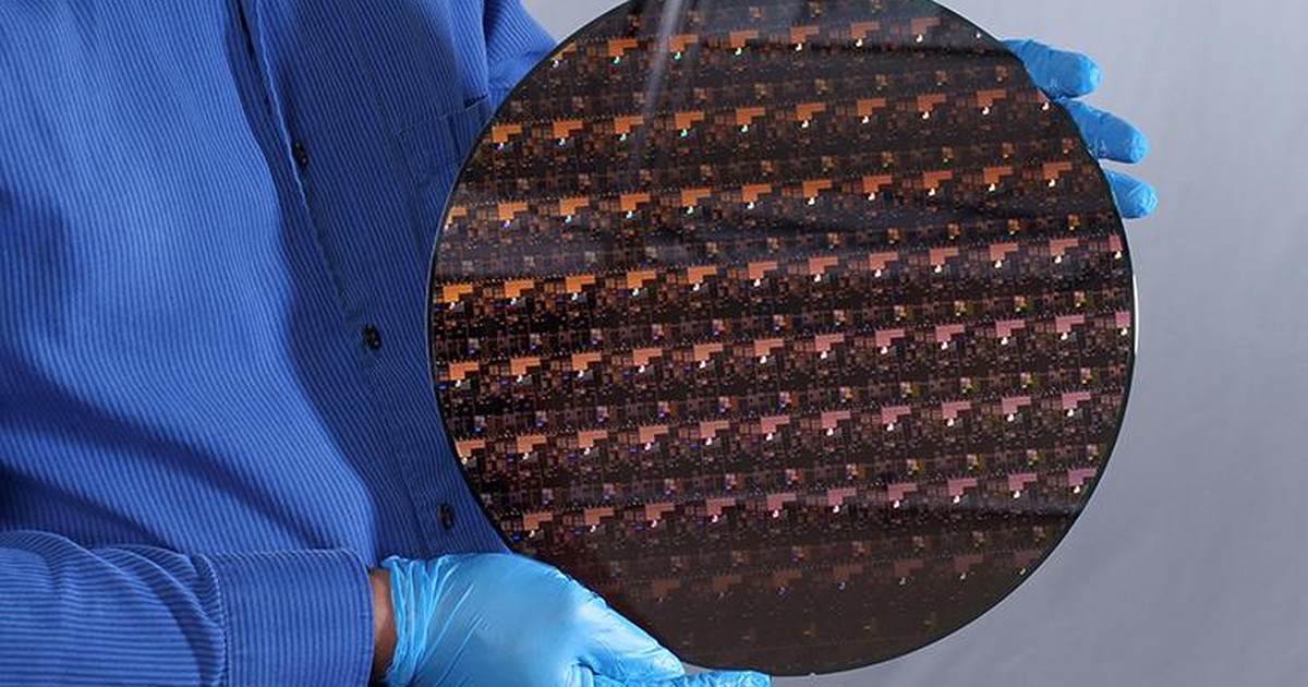 Chip 2nm của IBM mở đường smartphone pin kéo dài đến 4 ngày