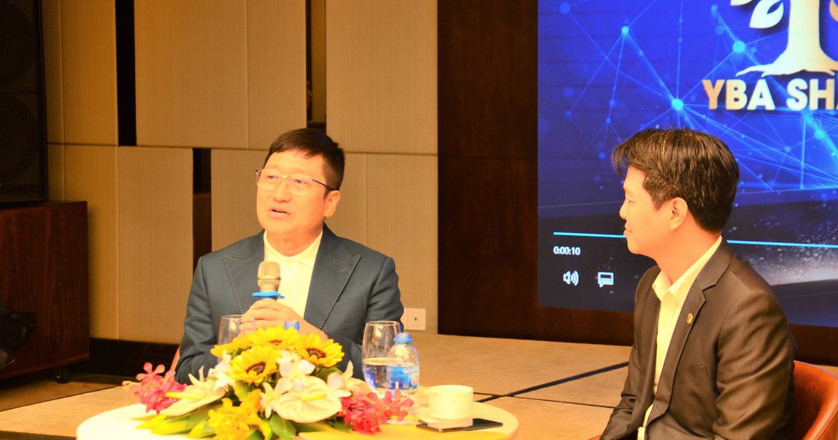 Khởi nghiệp từ 2 chỉ vàng dành dụm và chiếc xe đạp cà tàng