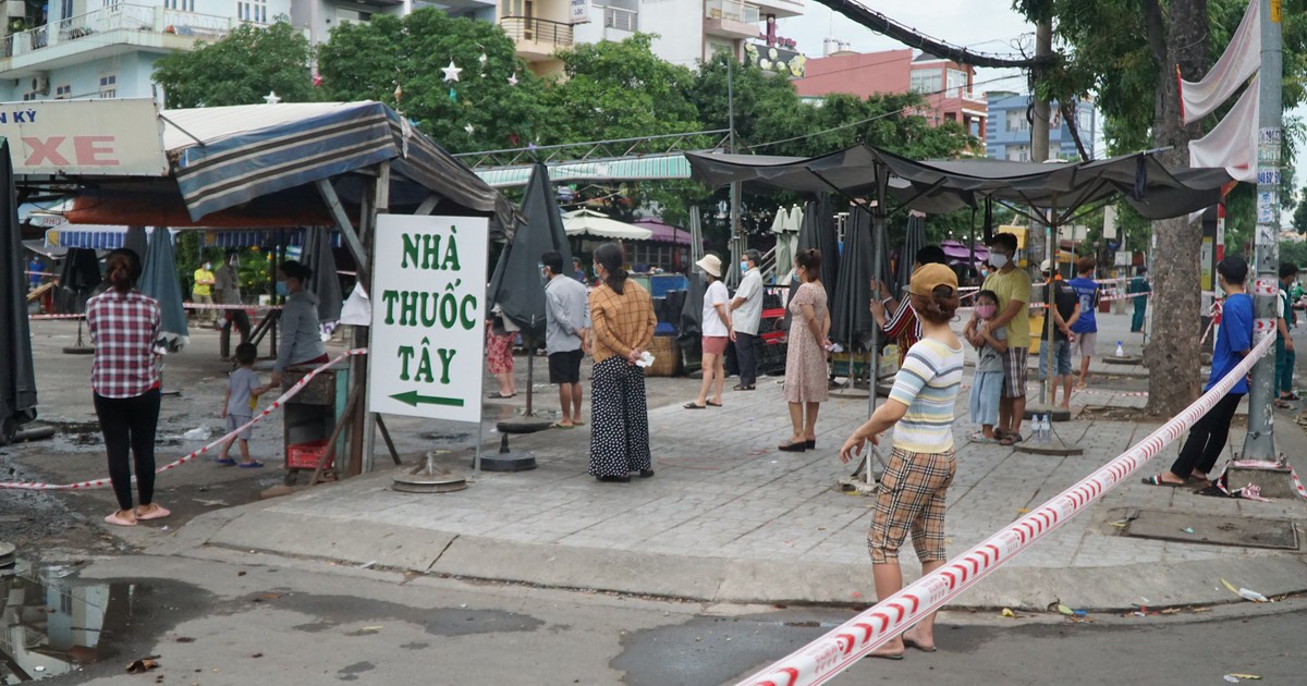 TP.HCM: UBND H.Hóc Môn thông báo tìm người liên quan F0 và F1 ca nhiễm Covid-19