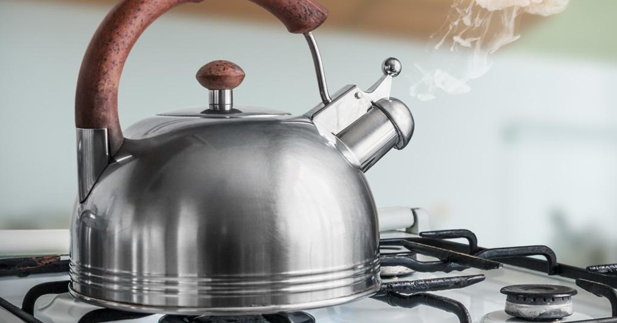 Ngày mới với tin tức sức khỏe: Nước đun sôi nhiều lần có tốt?