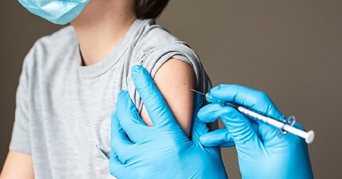 Ngày mới với tin tức sức khỏe: Trẻ khỏi Covid-19, bao lâu mới được tiêm vắc xin?