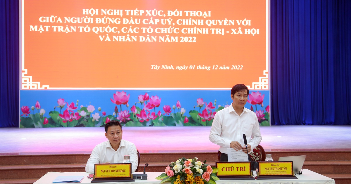 Người dân Tây Ninh lo ngại thực phẩm 'bẩn' ngoài cổng trường, kiến nghị kiểm soát chặt chẽ