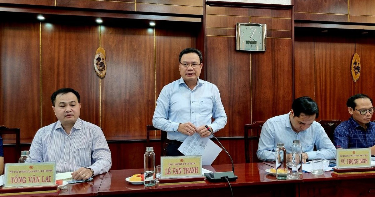 Long An: Cần khắc phục khoảng trống pháp lý để đảm bảo quyền lợi người lao động