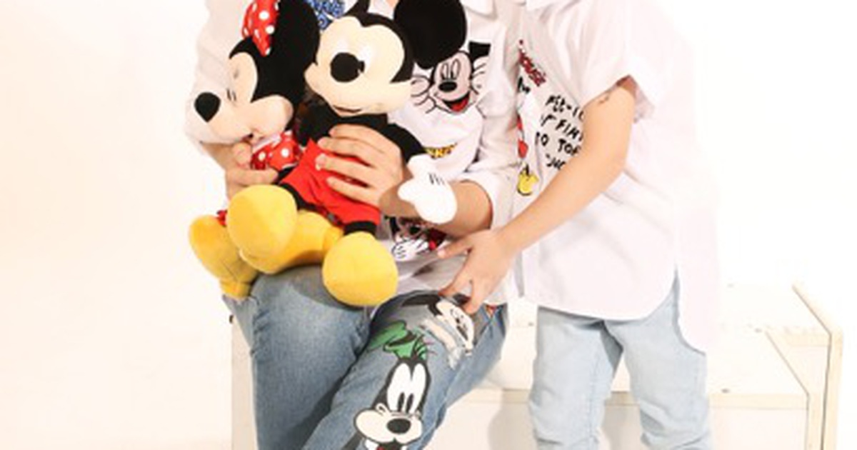 Ốc Thanh Vân háo hức đưa con đi lễ hội âm nhạc của Mickey