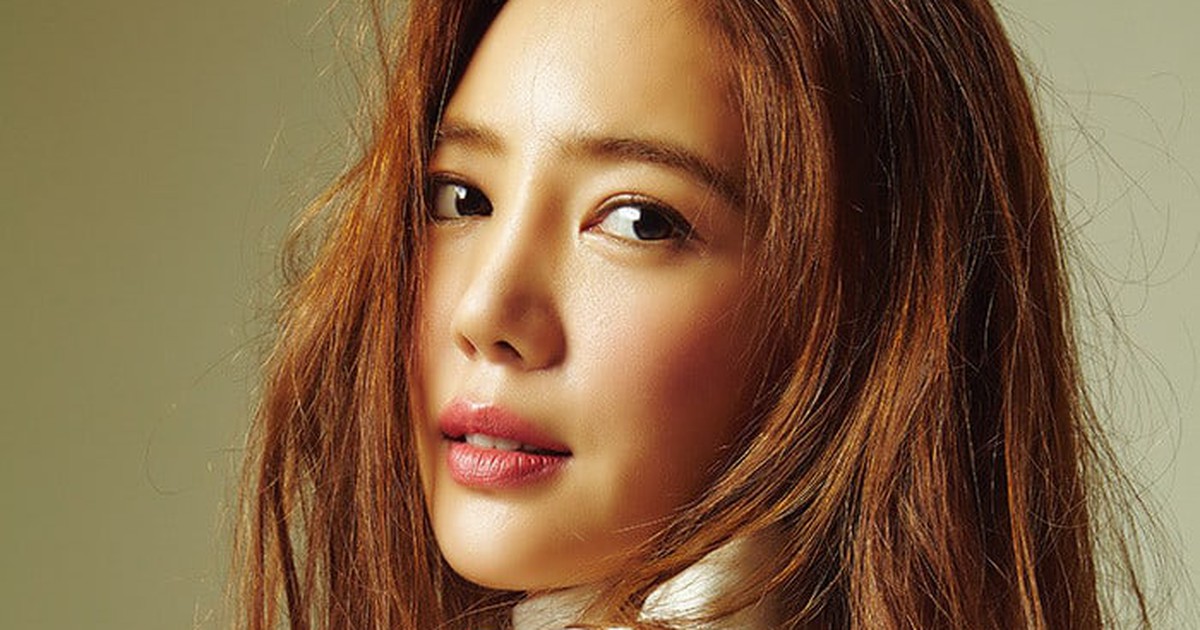 'Nữ hoàng cảnh nóng' Lee Tae Im mang thai 3 tháng và sắp cưới