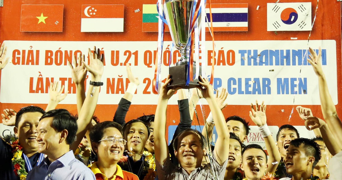 Bầu Đức dự báo lứa Công Phượng, Tuấn Anh sẽ gặp khó ở U.23 Việt Nam