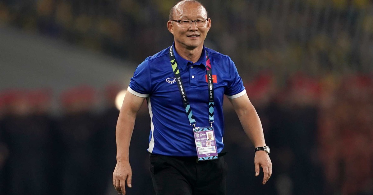 Từ phát biểu của FIFA, HLV Park Hang-seo sẽ ngồi không hưởng lương trọn năm 2020?