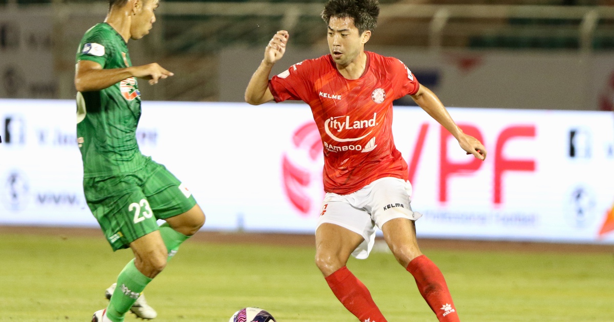 Kiatisak sẽ là động lực để Lee Nguyễn tỏa sáng