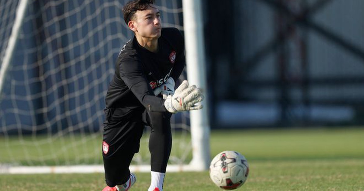 Thủ môn Đặng Văn Lâm chấp nhận bị cách ly khi sang Nhật Bản