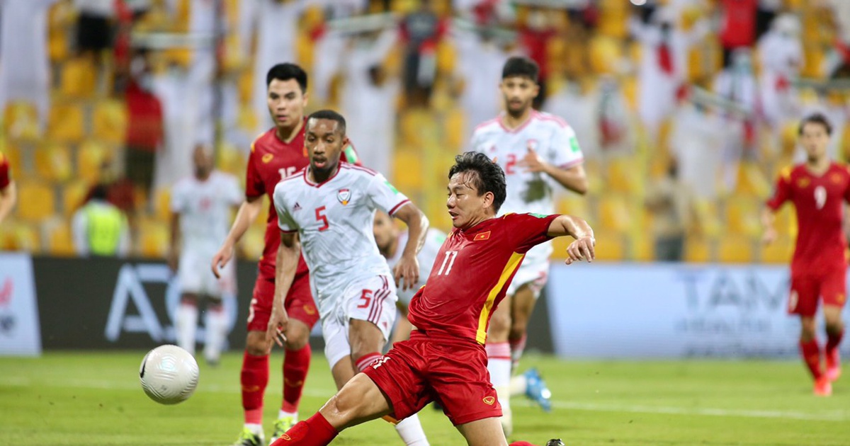 Nghĩa tình của Minh Vương với cầu thủ bóng đá nữ Trần Thị Hạnh