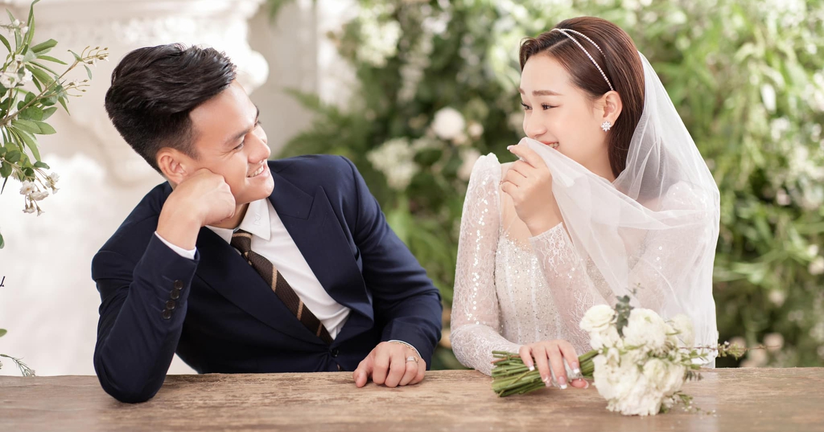 Chú rể Hồ Tấn Tài bảnh trai trong bộ ảnh cưới