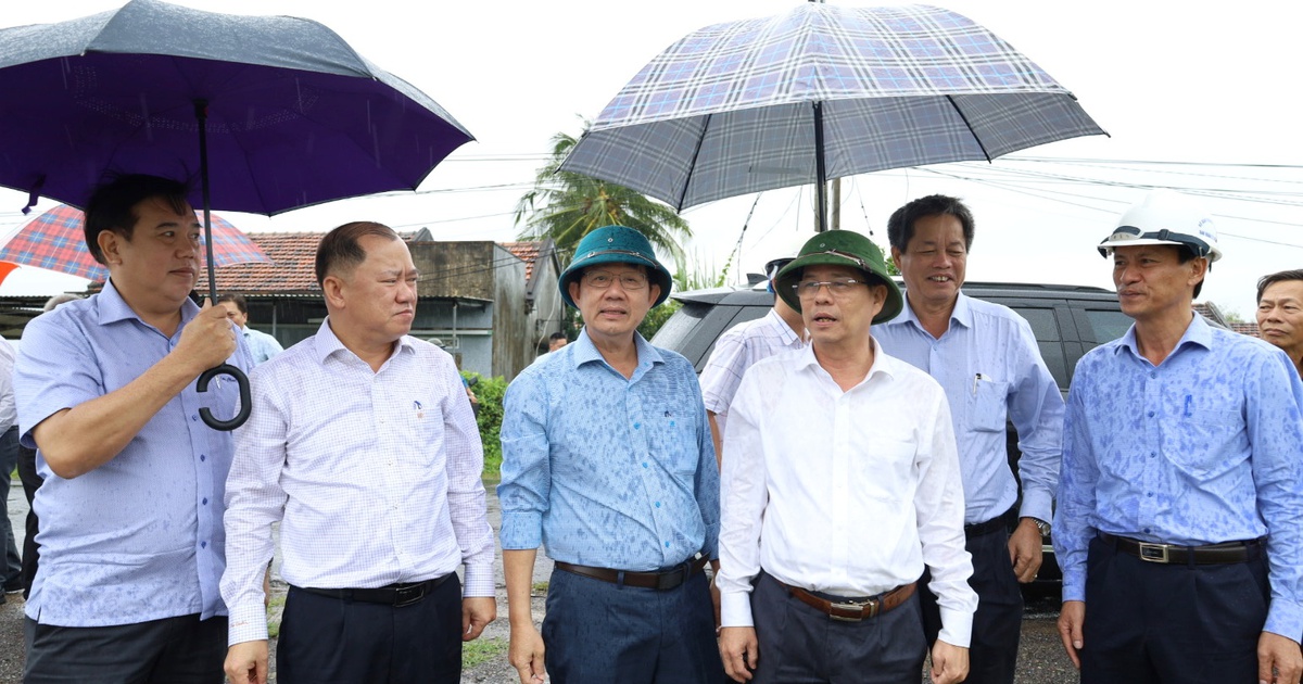 Bàn giao mặt bằng cho chủ đầu tư cao tốc Vân Phong - Nha Trang