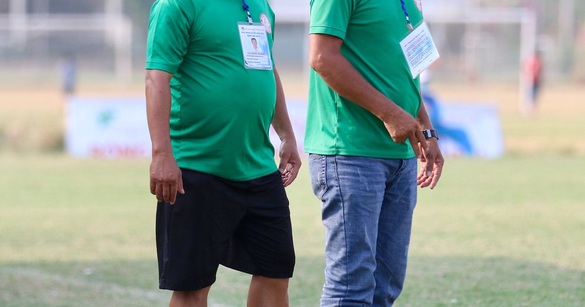 Hà Vương Ngầu Nại: “Giật lùi đẩy tới” như muỗi lăng quăng